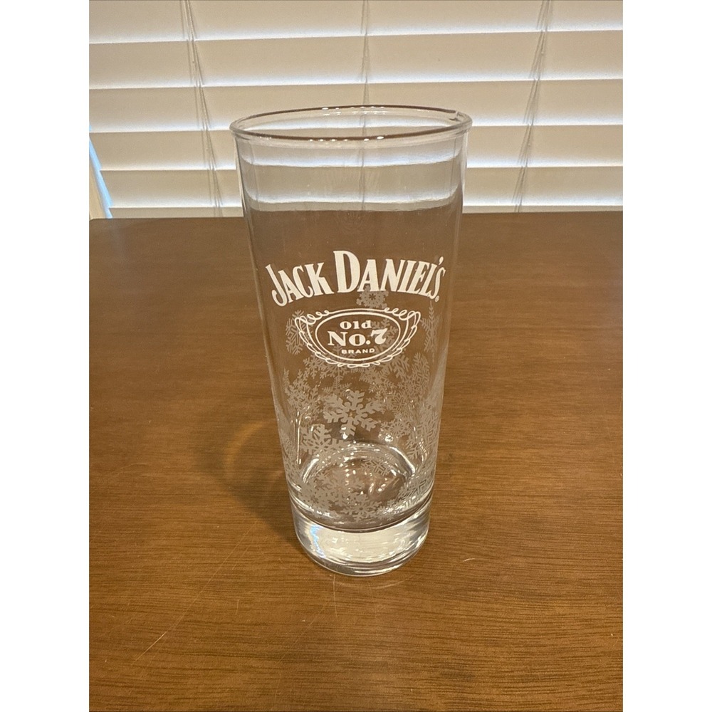 Jack Daniel's Christmas Holiday "SNOWFLAKES" Highball Glass - Jack Daniels
